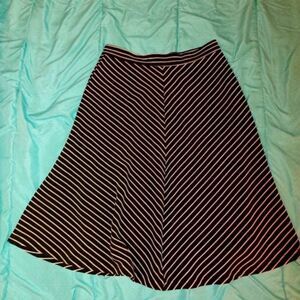 2/$20 Black and white skirt